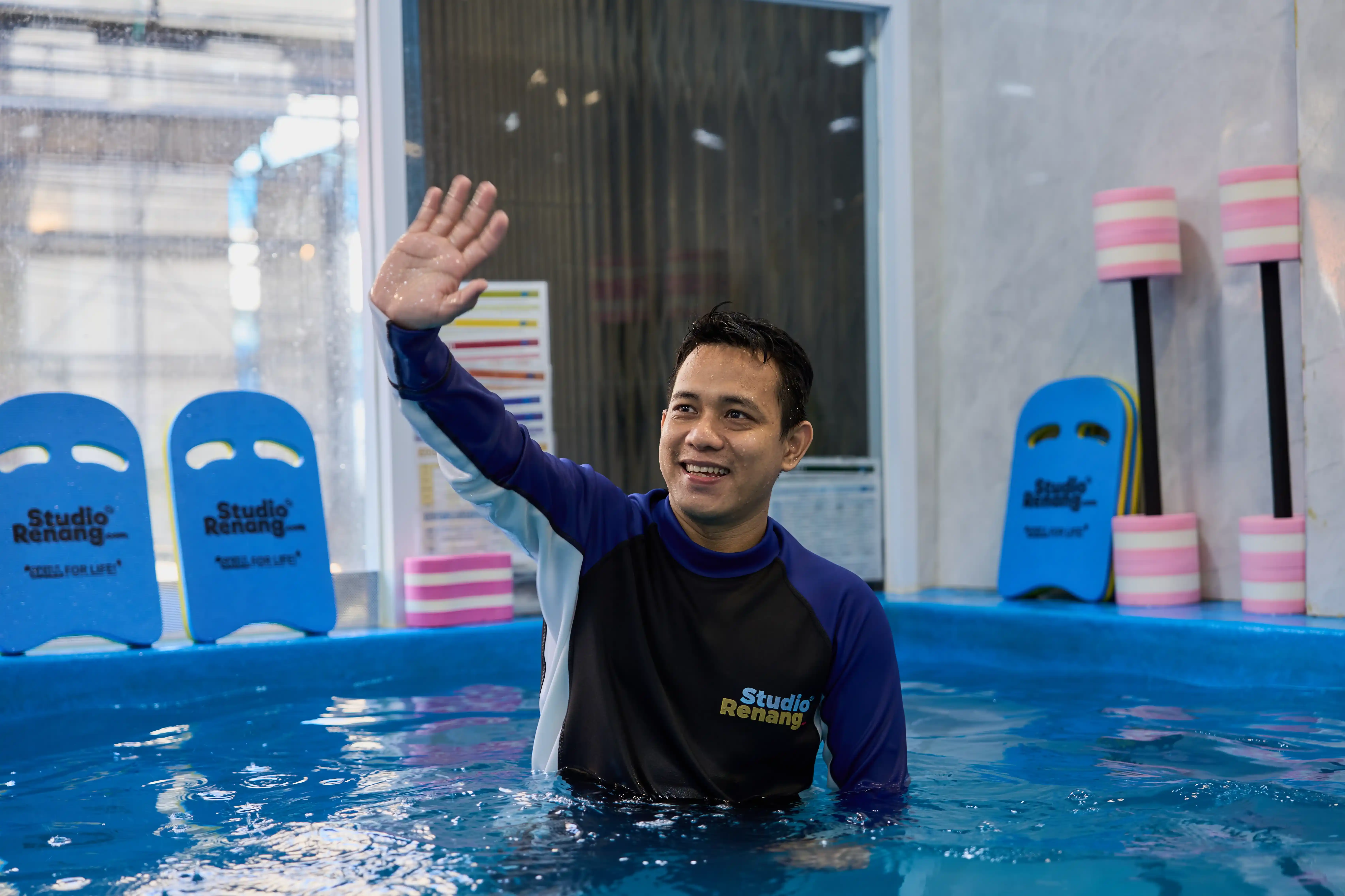 Fasilitas ruang tunggu yang nyaman untuk orang                        tua